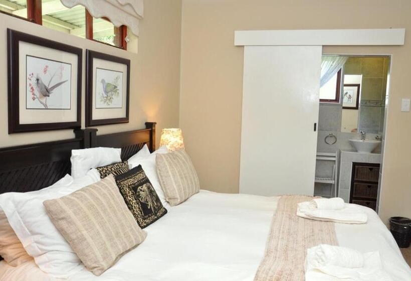 غرفة قياسية مزوَّدة بشُرفة, Birds Of Paradise B&b