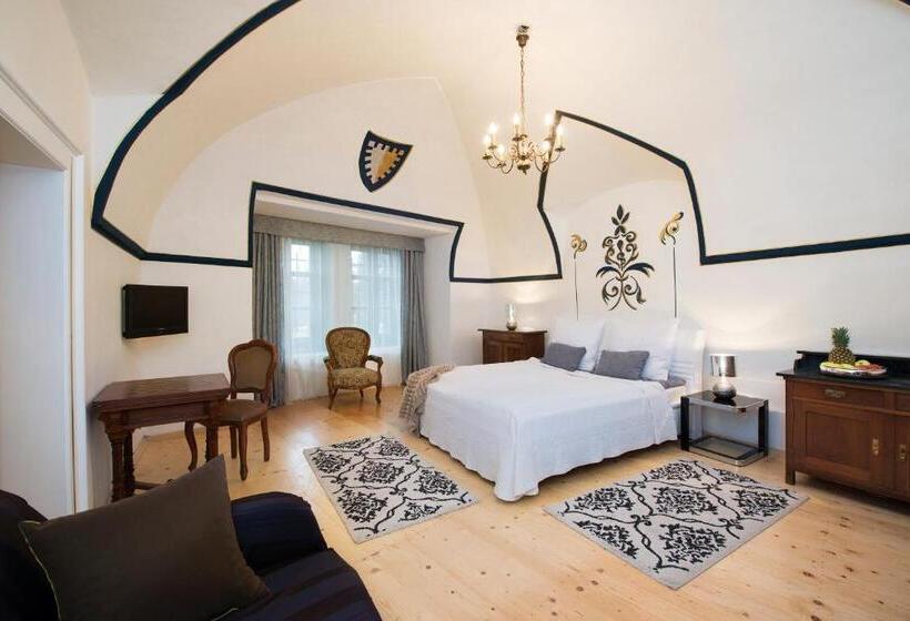 수피리어 룸, Chateau Grandcastle