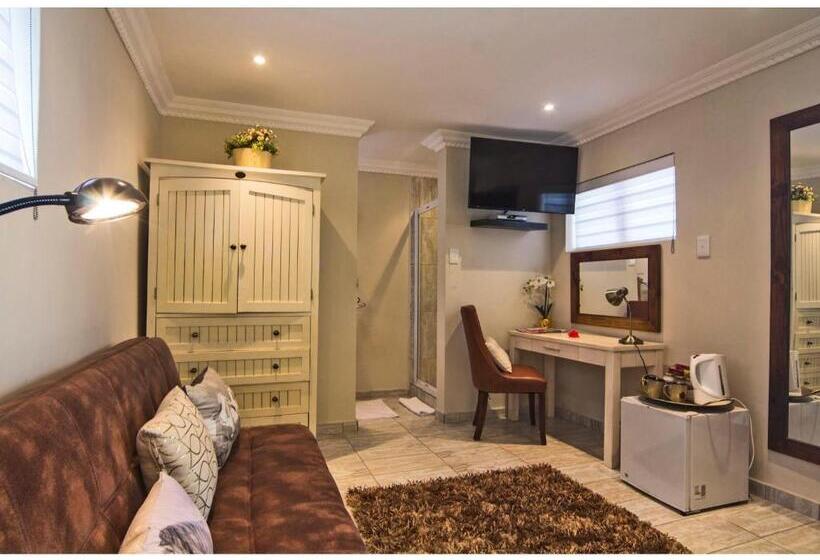 اتاق استاندارد در طبقه همکف, La Loggia Bed And Breakfast
