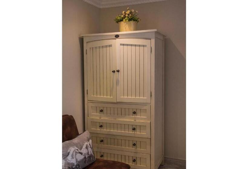 Quarto Estandar Primeiro Andar, La Loggia Bed And Breakfast