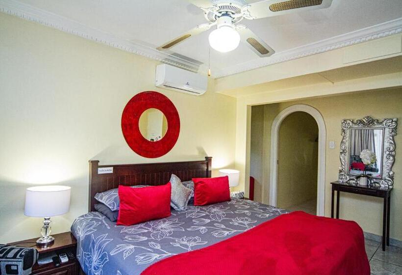 Quarto Estandar Vista Jardim, La Loggia Bed And Breakfast
