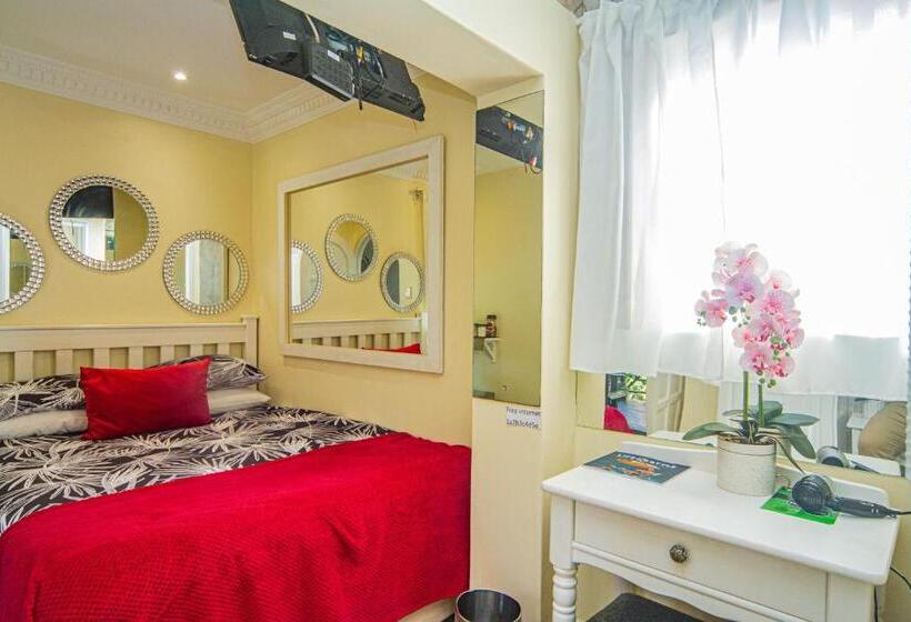 Quarto Economy, La Loggia Bed And Breakfast