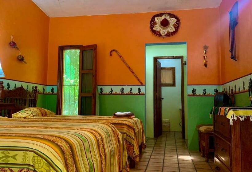 标准三人间, Gardenhotel Macan Ché B&b