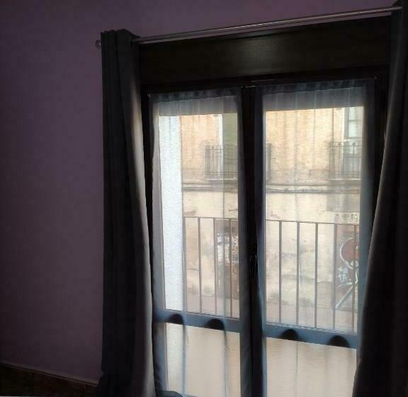 Номер Стандарт, Hostal El Bodegon