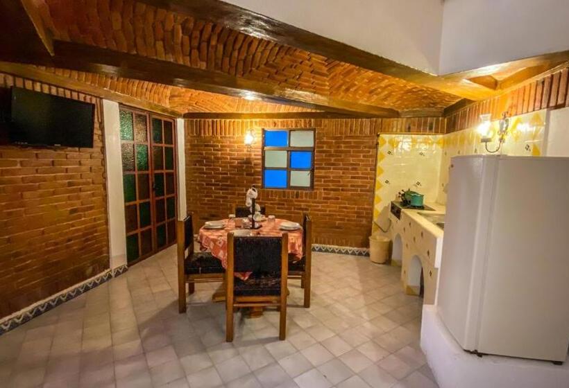 ツーベッドルーム　ヴィラ, Suites Paraiso Tequis