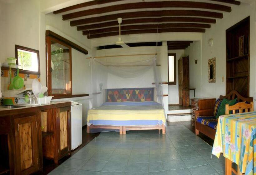 スーペリアーバンガロー, Villa Escondida