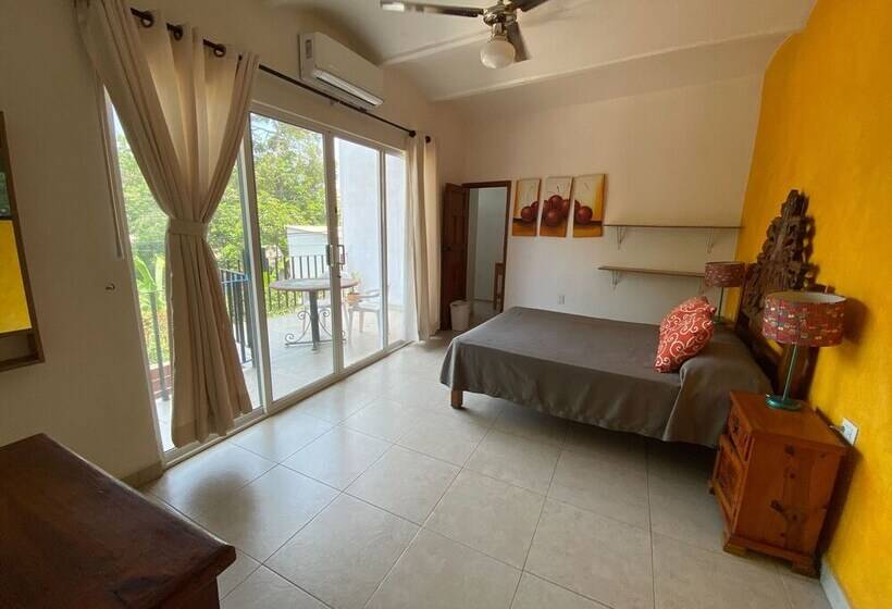 Superior Room with Terrace, Ith Sayulita Amazing Surf Hostel