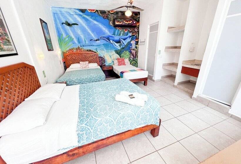Familiekamer met Uitzicht op het Zwembad, Ith Sayulita Amazing Surf Hostel