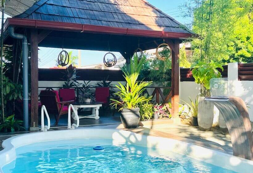 اتاق عادی, Villa Famiri Boutique