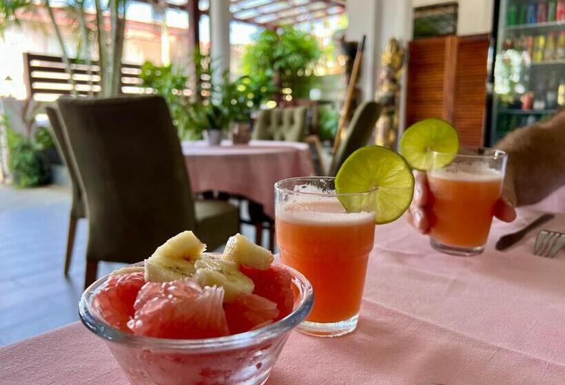 اتاق استاندارد, Villa Famiri Boutique