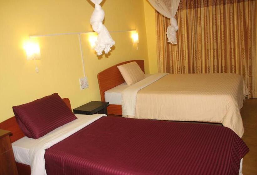 חדר סטנדרטי לשלושה עם נוף, Welcome Inn