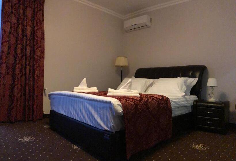 اتاق سوپریور, Boutique Tovmed