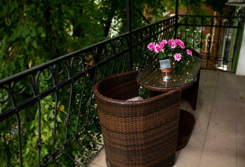 Quarto Deluxe, Kizhi Art Hotel Kharkiv