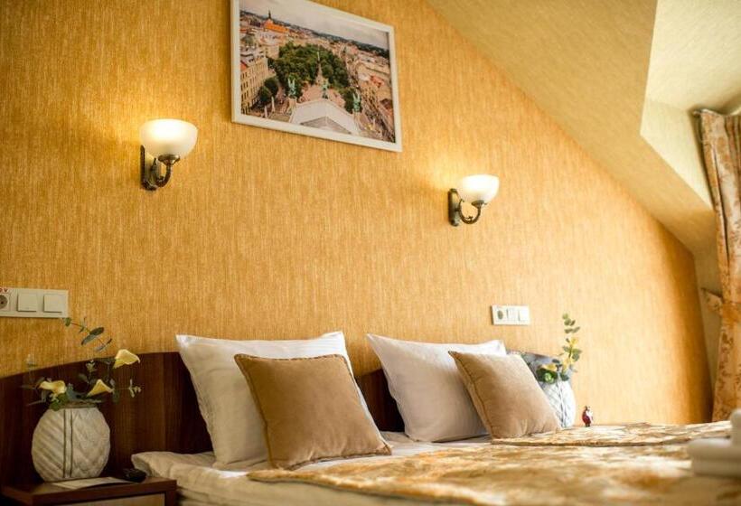 经济房, &spa Pysanka, готель писанка, 3 сауни та джакузі   індивідуальний відпочинок у спа