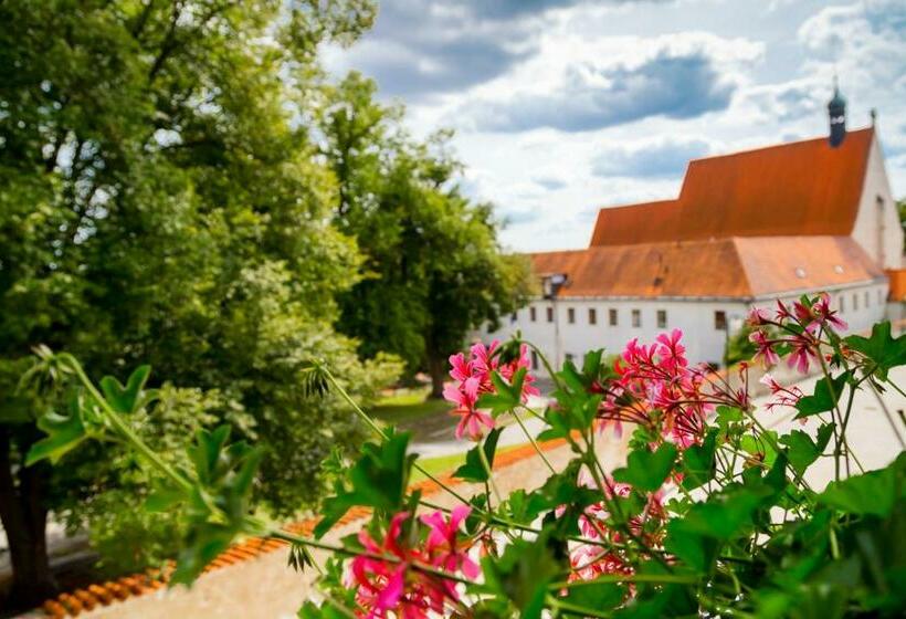 标准间, Pštrossova Vila   U Klášterní Zahrady