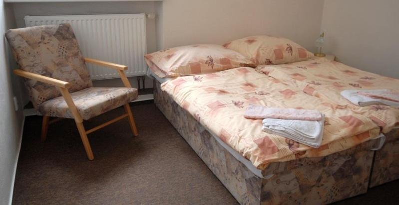 Standard Szoba, Valaskuv Grunt