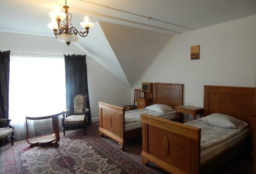 اتاق سوپریور, Motel Brencis
