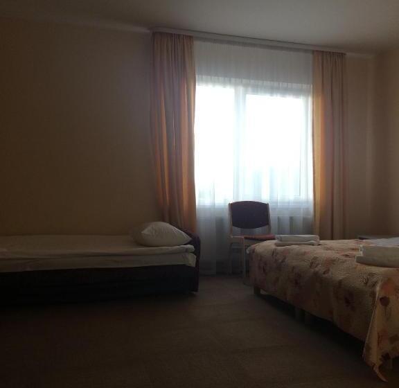 اتاق استاندارد سه نفره, Motel Paradise