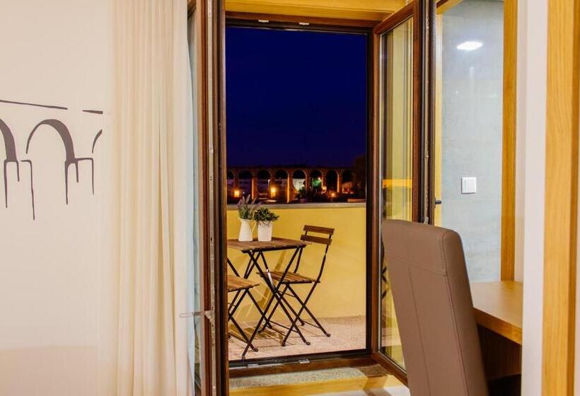 Номер Deluxe с Балконом, Venceslau Wine Boutique Hostel