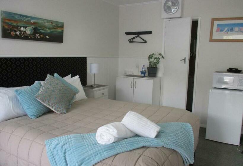 Студио Базик, High Street Living Motel