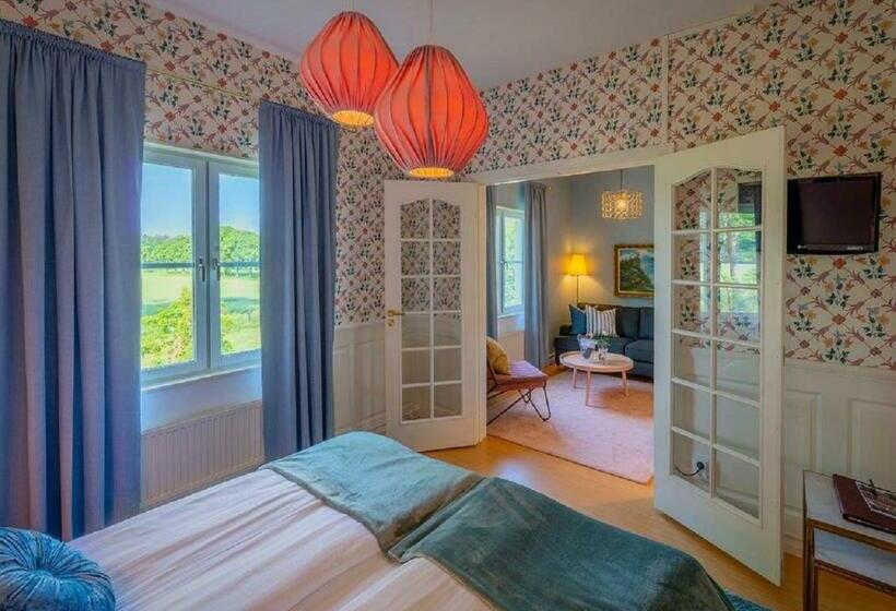 Люкс, Haga Slott