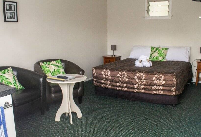 Студия Стандарт, Palm Motel Waihi
