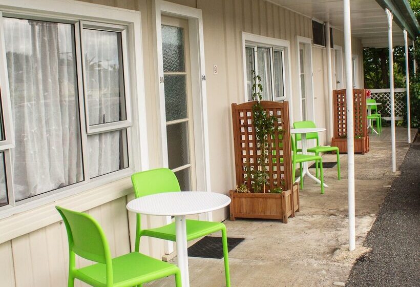 Студия Стандарт, Palm Motel Waihi