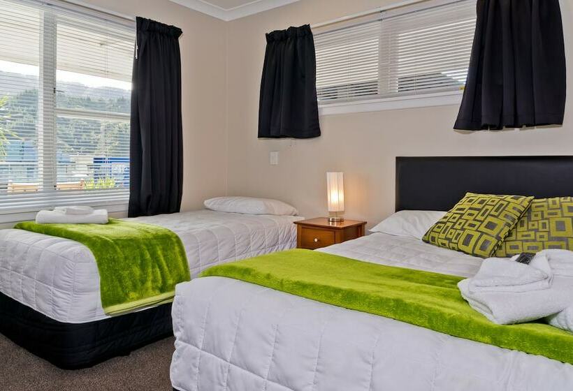 Апартаменты 2 Спальни, Picton Accommodation Gateway Motel