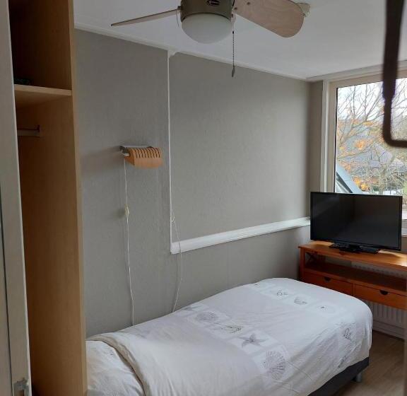 Номер Стандарт Индивидуальный, Bed & Breakfast D'ouwe Smidse