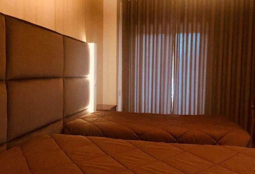 חדר סטנדרט עם מרפסת, Europa