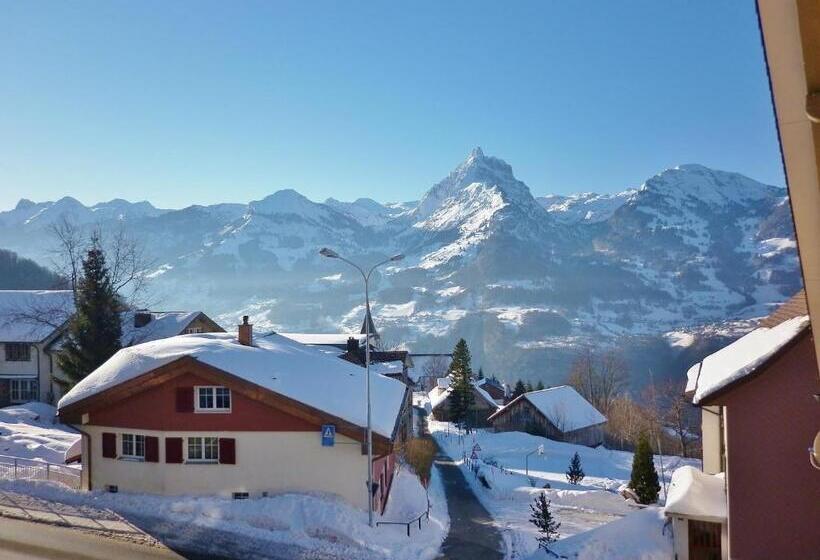 اتاق خانوادگی, Heidi Guesthouse Amden Sternen