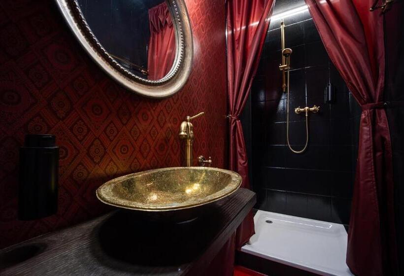 Номер Deluxe, Peanut Medieval Lodge
