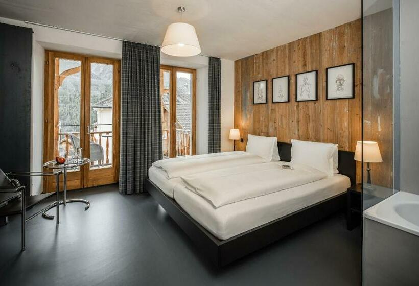 带阳台的豪华间, Pensiun Aldier