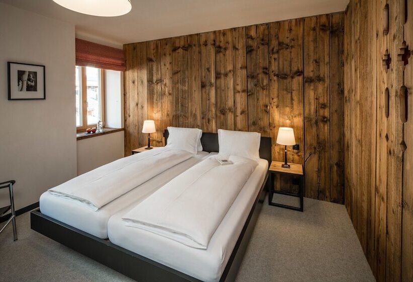 标准间, Pensiun Aldier