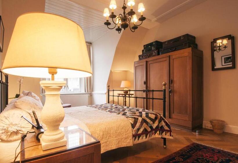 اتاق استاندارد, B&b De Schiedamse Suites