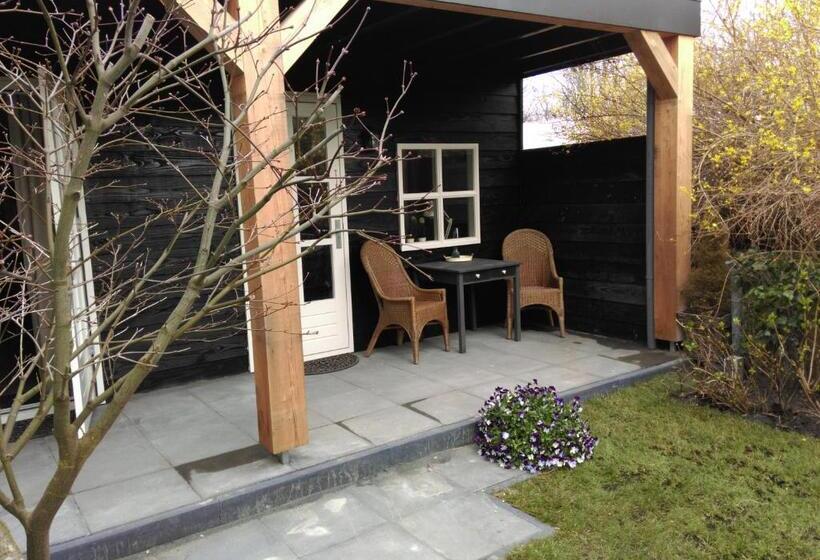 Студио Стандарт Вид на Сад, B&b Hoofddorp