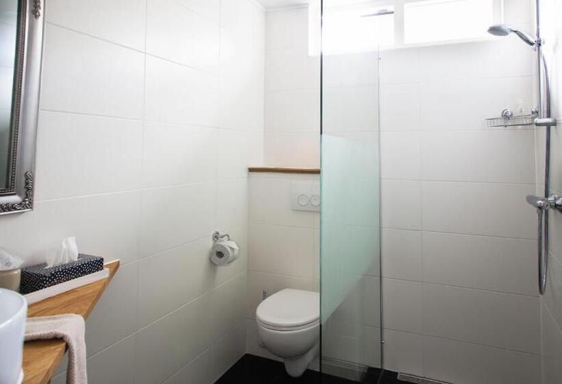 Студио Стандарт Вид на Сад, B&b Hoofddorp
