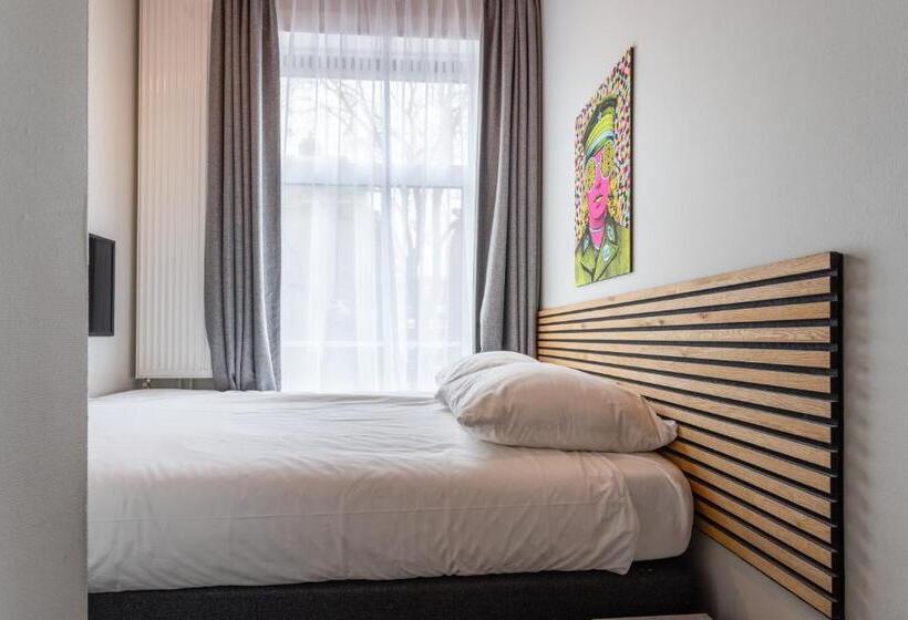 Номер Basic, Weber Hotel 117