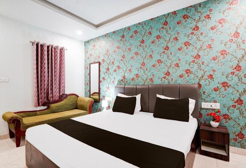 Трехместный Номер Классика, Oyo Flagship Alankrita Resort