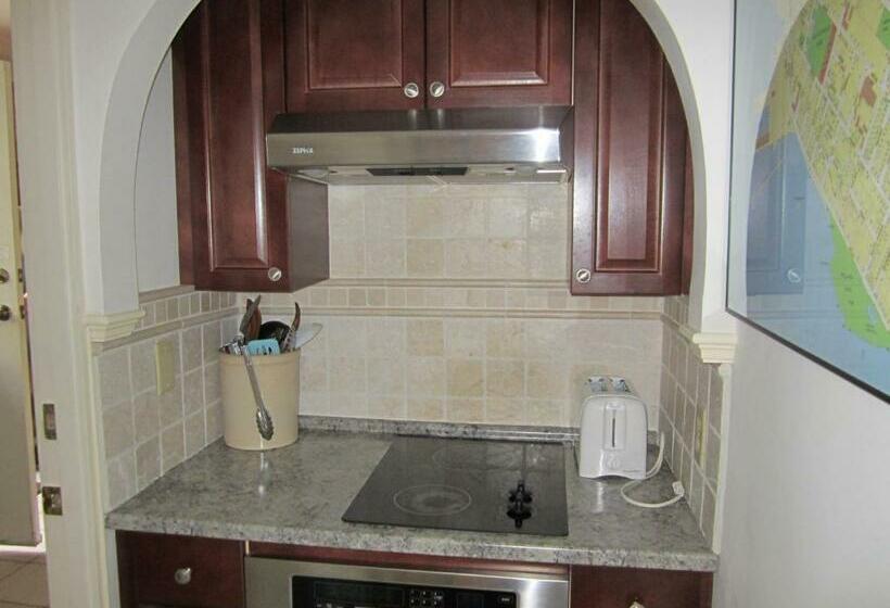 スイート, Heathergate Cottage And Suites
