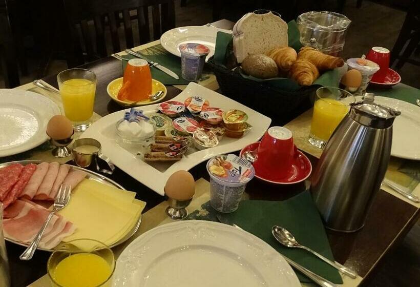 Номер Стандарт, Café Restaurant De Kroon