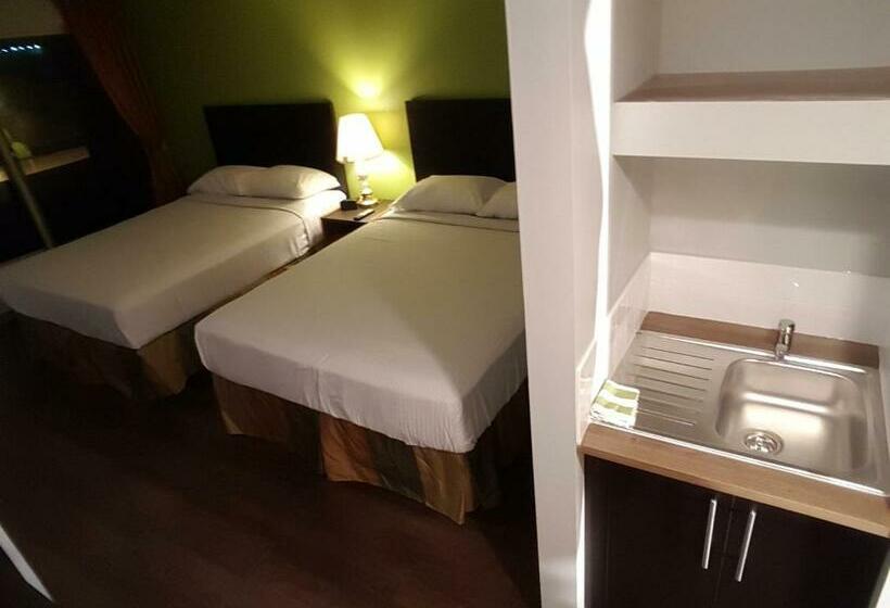 标准间, Home Away Inn