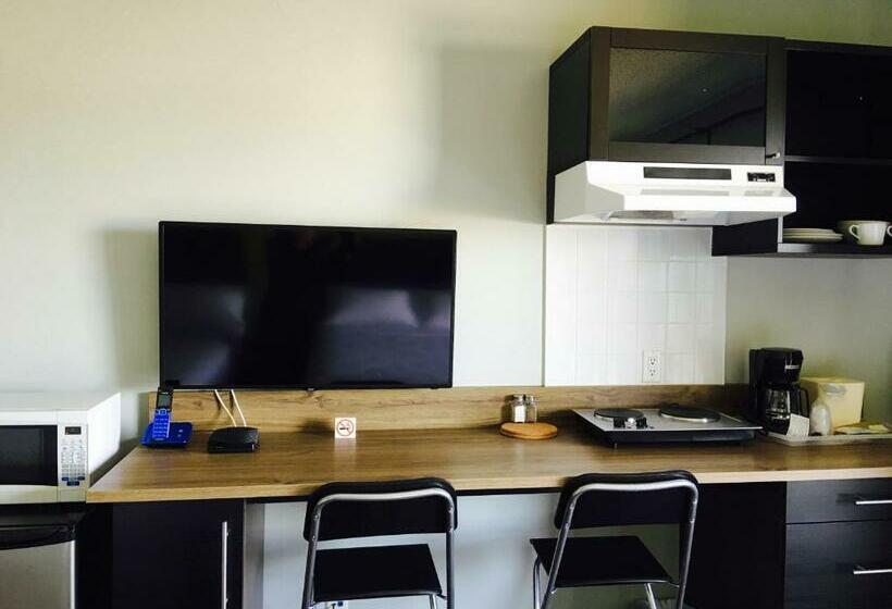 标准间, Home Away Inn