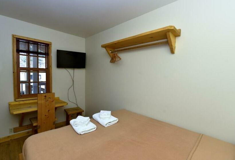 스탠다드 룸, The Bunkhouse