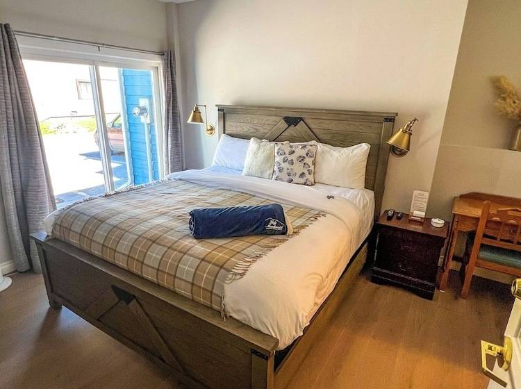 디럭스 룸, Lady Macdonald Country Inn
