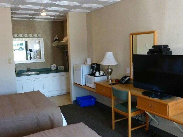 Номер Стандарт 2 Двуспальные Кровати, Catalina Motel