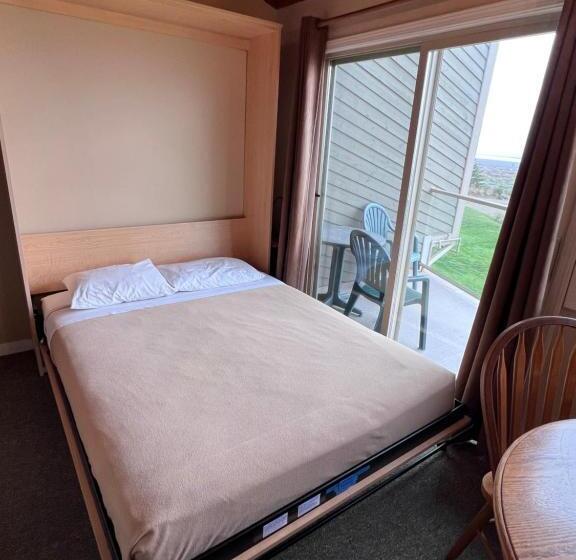 패밀리 스위트, Shorewater Resort
