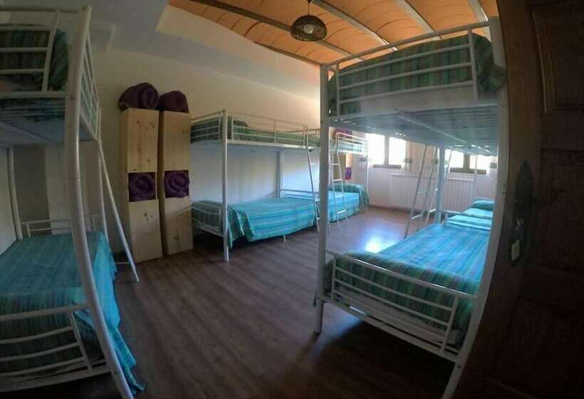 Кровать в Общей Комнате, Casa El Tío Carrascón Alojamiento Rural