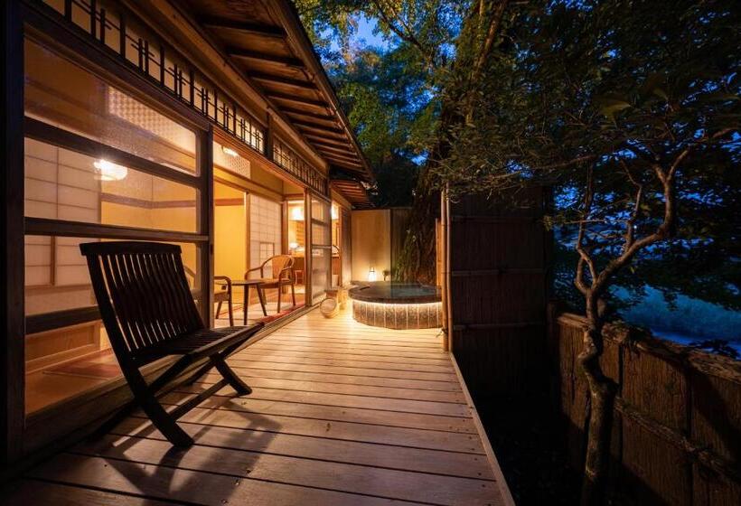 Family Suite, Okutsusou