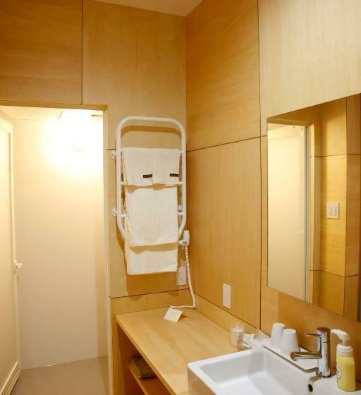Полулюкс, Satoyama Jujo The House